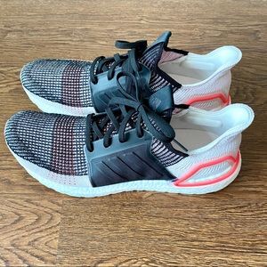 Adidas UltraBOOST 19